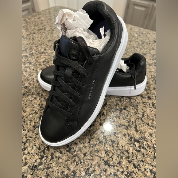 NWT Cole Haan Women’s Grand Crosscourt Daily Sneaker - Picture 7 of 7